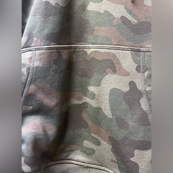 Men’s Large Camouflage Hoodie Sweatshirt Excellent Condition - Picture 4 of 5